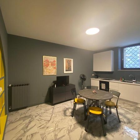 Modern City Center Apartment Benevento Dış mekan fotoğraf